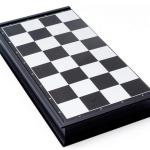 Chess Set Children and Adults Folding Plastic Chess Place Folding Chess Board for Storage Portable Kids Travel Home Entertainment