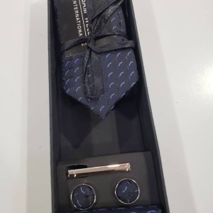 Presley Neckties + clip + cufflins
